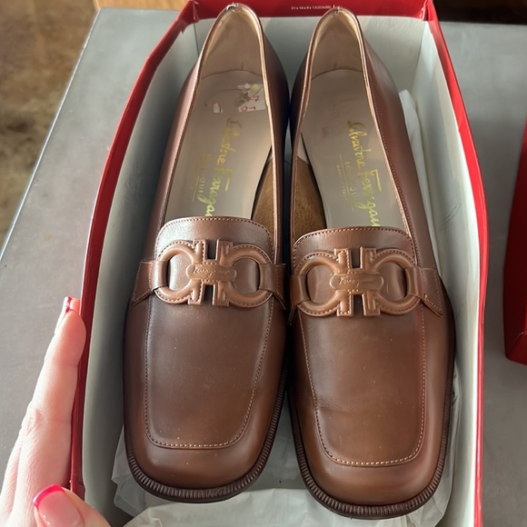 Salvatore Ferragamo 4cm heels - Picture 8 of 8